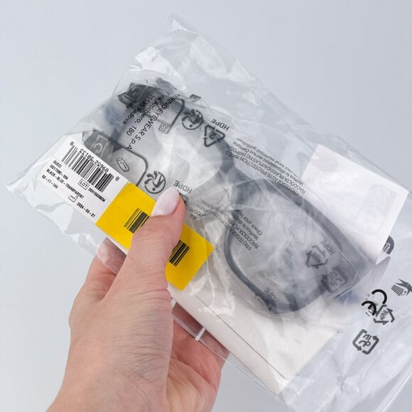 Gucci GG1738O 004 BRAND NEW Eyeglasses Black Blue Unisex Square - Picture 9 of 10